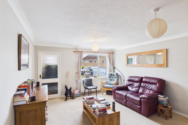 4, Ludbrook Close, Ipswich photo 2