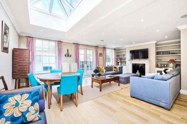 6, Sadlers Gate Mews, Putney photo 4