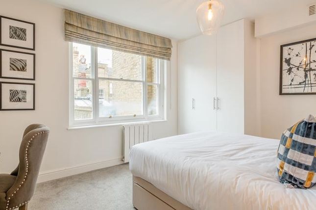 Property to rent in Nottingham Place, London
