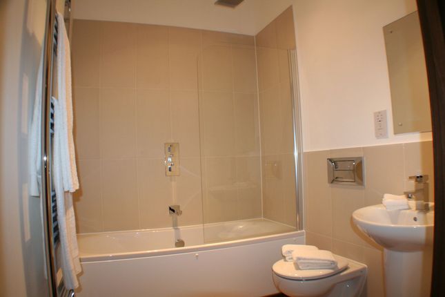 Flat 89, Canon Court, Wallington photo 5