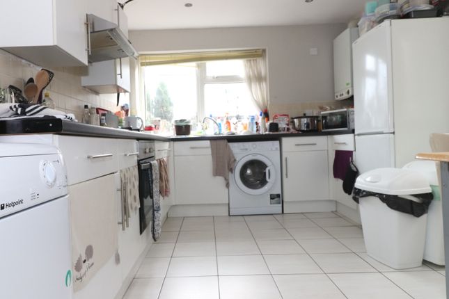 120, Malefant Street, Cardiff photo 2