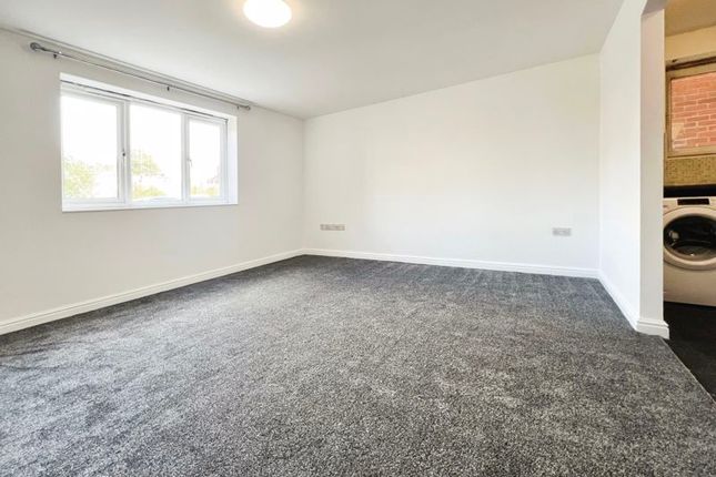 16 Worsley Gardens, Mountain Street, Manchester photo 4