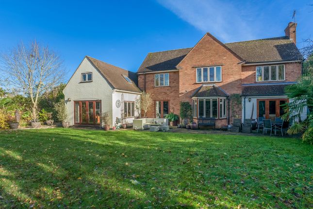 Thumbnail Detached house for sale in Church Street, Offenham, Worcestershire