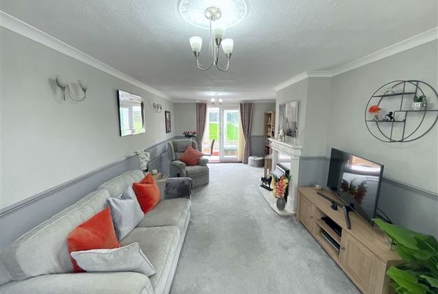 64, Lilac Road Beighton, Sheffield photo 4