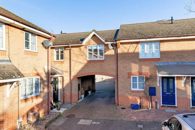 Thumbnail End terrace house for sale in Sycamore Close, Loughton