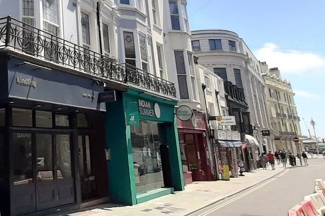 Flat to rent in East Street, Brighton