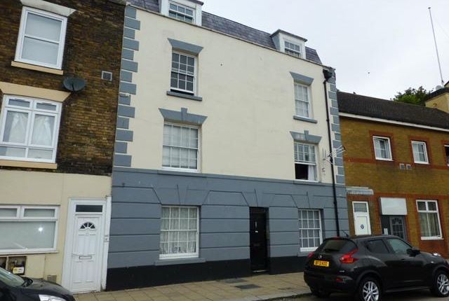 Thumbnail Flat to rent in Snargate Street, Dover