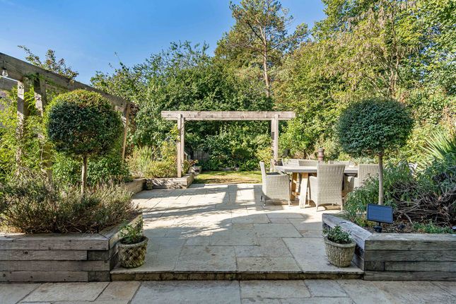 15, Pensclose, Witney photo 4