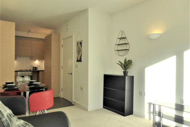 Flat to rent in New England Street, Brighton