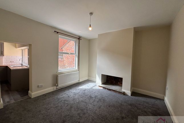 29 Bath Street, Leek photo 4