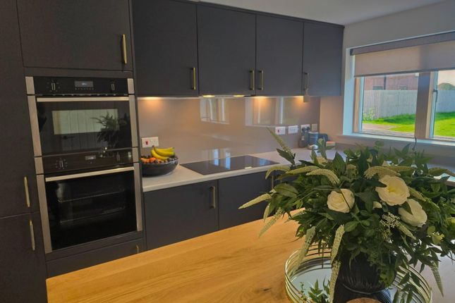 2, Chestnut Tree Lane, Darlington photo 4