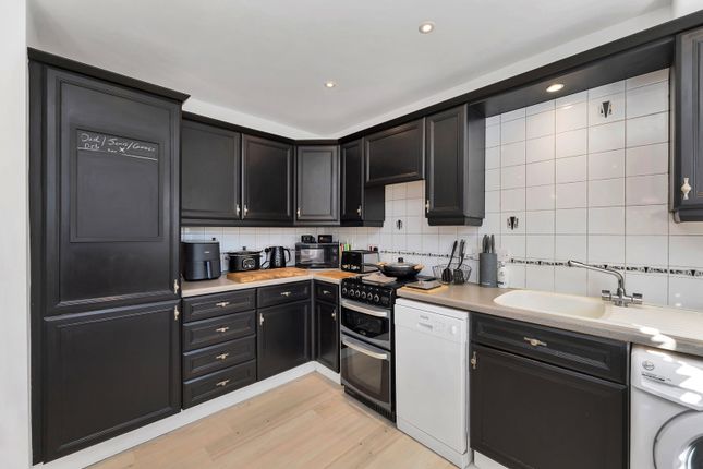 27, Sumerling Way, Huntingdon photo 2