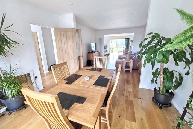 8, Rowley Road, Little Weighton photo 3