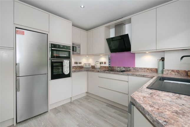 9, Dene Hill, Shipley photo 4