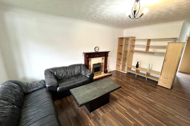 5, Trafford Gardens, NOTTINGHAM photo 4