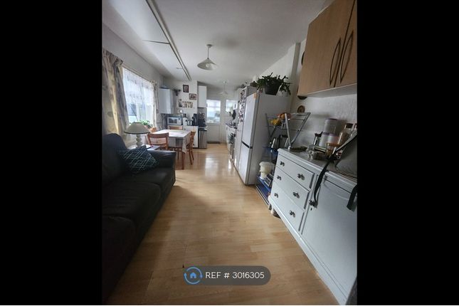 Raleigh Road, London photo 5