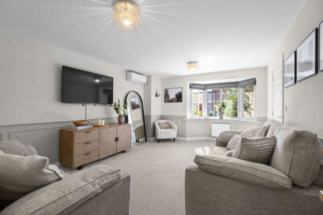 32, Maritime Way, Milton Keynes photo 3