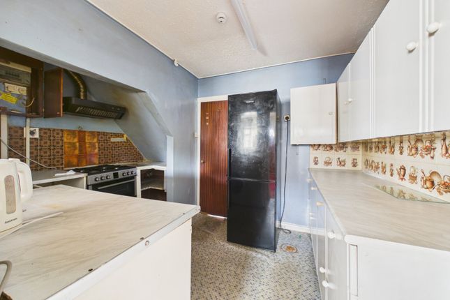 86, Dawlish Road, Reading photo 4