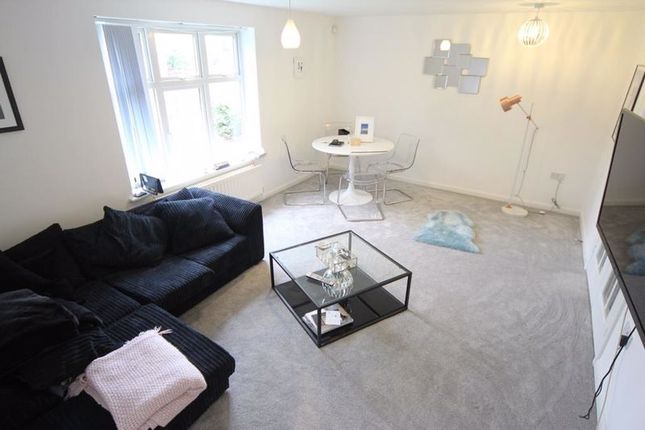 Flat for sale in Grosvenor Court, Park Avenue, Liverpool