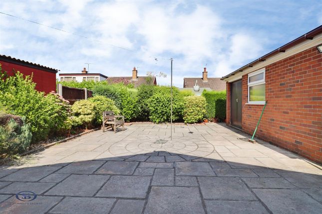 8, Ferndown Drive, Newcastle-Under-Lyme photo 3
