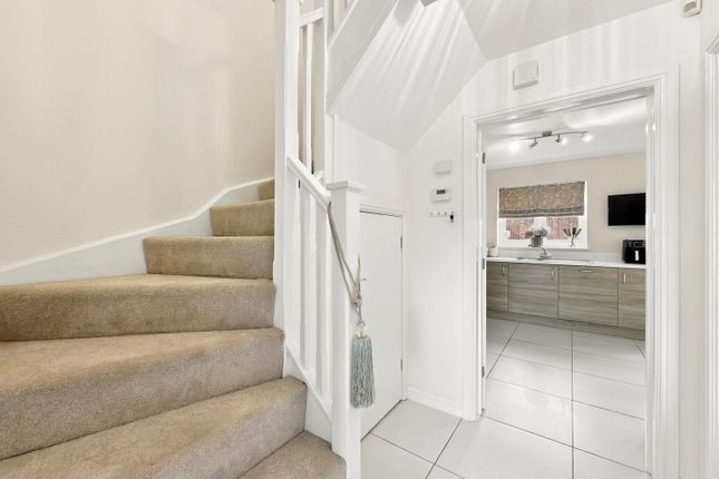 77, Monmouth Castle Drive, Newport photo 3