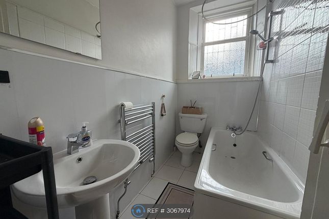 Flat, Bourne St, Hamilton photo 5