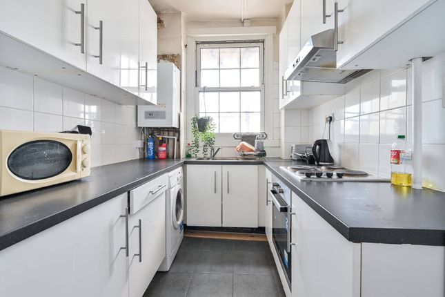 Thumbnail Flat to rent in Tooley Street, Bermondsey, London