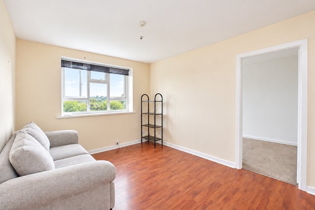 33 Phoenix Court, Birmingham photo 2