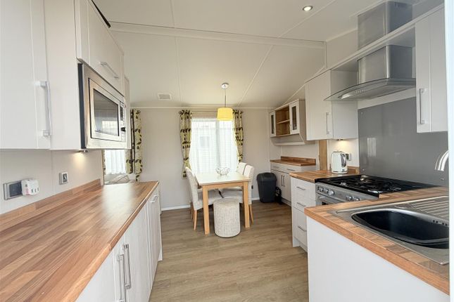 Seaview Holiday Park, E9, St. Johns Road, Whitstable photo 4