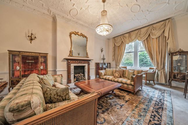 Flat to rent in Knightsbridge, Knightsbridge, London