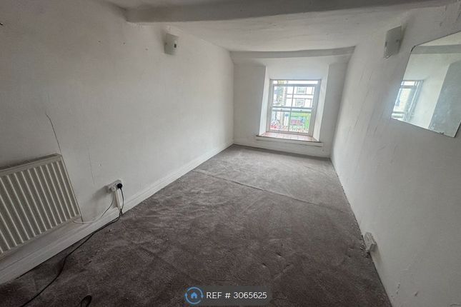Flat, Tan Y Graig, Llanrwst photo 5