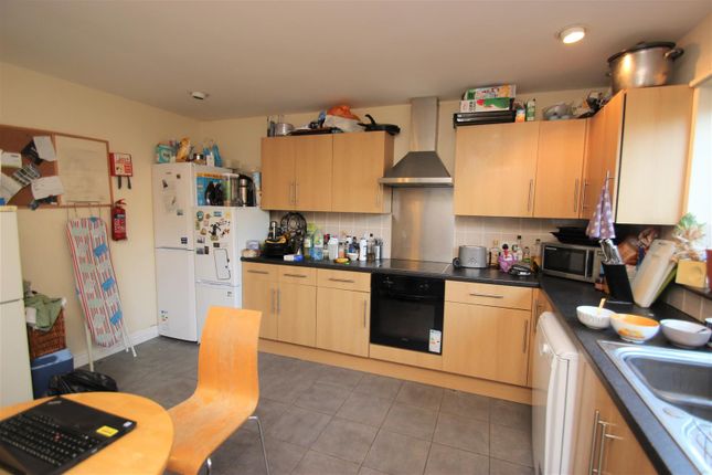 Room 3, 106 Dene Road, Oxford photo 2