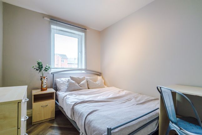 Flat 7, Rylands House, Flat 7, Rylands House, Manchester photo 4