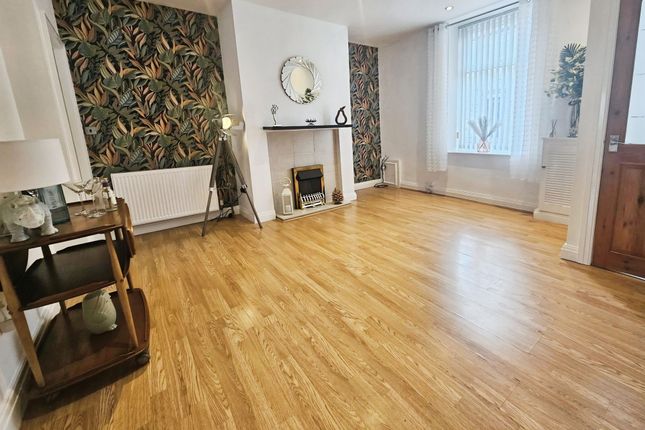 15 Clifton Street, Darwen photo 2