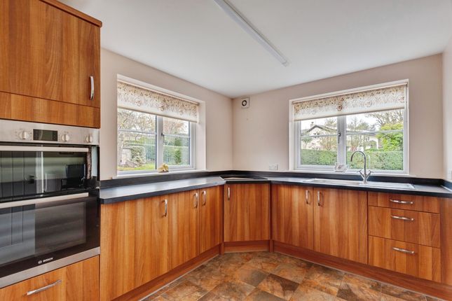 Holly Cottage, Breech Moss Lane, Frodsham photo 4