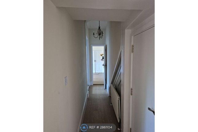 Flat, Tilehouse Street, Hitchin photo 2