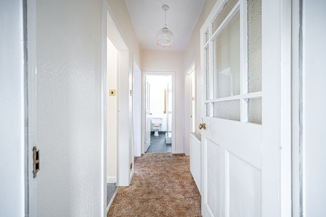 84, Stirling Road, Milnathort photo 4