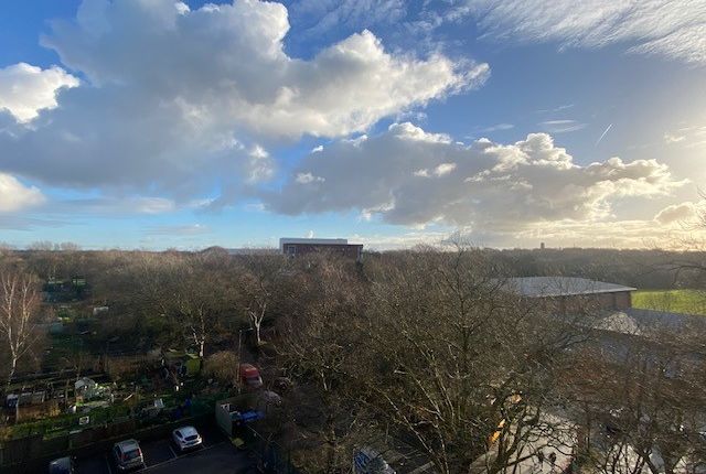 42, Mere Bank, LIVERPOOL photo 5