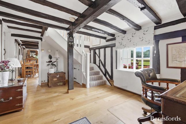 Old Common Farmhouse,, Bicknacre Road, Chelmsford photo 3