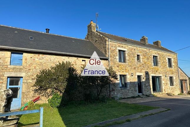 Detached house for sale in Locoal-Mendon, Bretagne, 56550, France