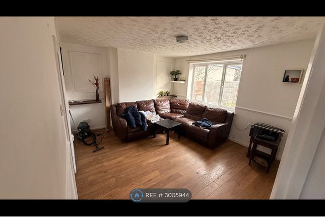 Churchill Road, London photo 2