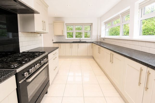 21 Reddyshore Brow, Littleborough photo 3