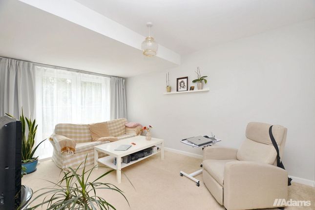 33, Littlegate, Runcorn photo 4
