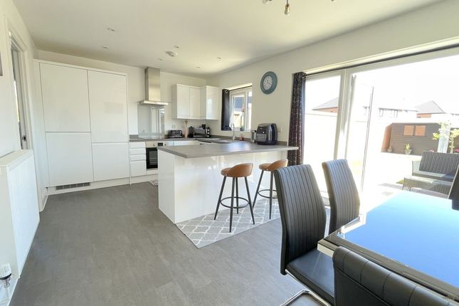 12, Mannings Road, Colchester photo 2