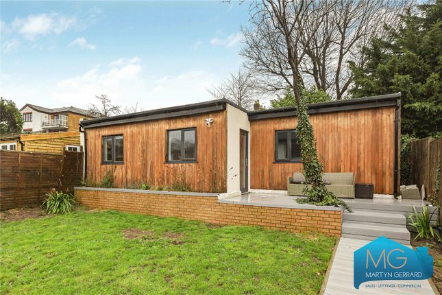 Bungalow for sale in North Crescent, Finchley, London