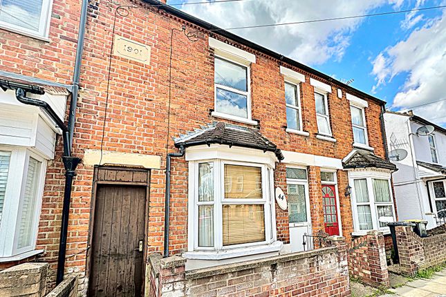 Thumbnail Terraced house to rent in George Street, Bedford