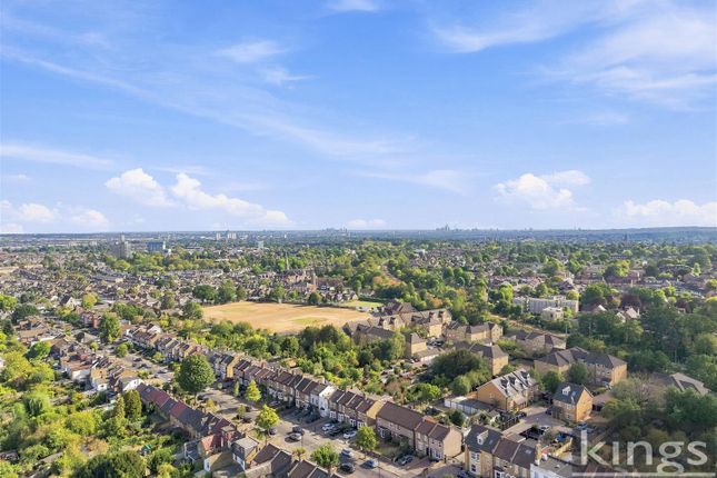 9, Tudor Crescent, Enfield photo 2