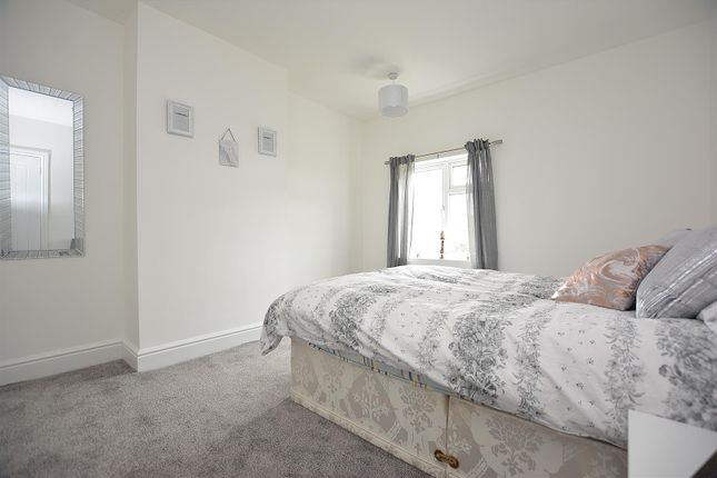 3 Bed Semi Detached House For Sale In Big Barn Lane Mansfield