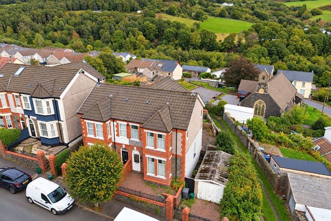 10, Heol-Y-Plwyf, Pontypridd photo 2