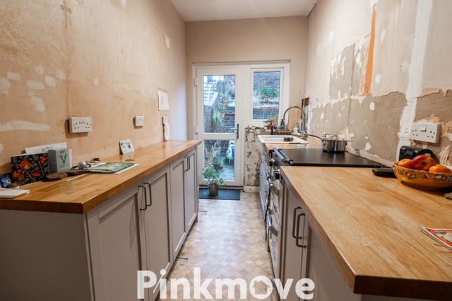 175, Manor Road, Pontypool photo 2